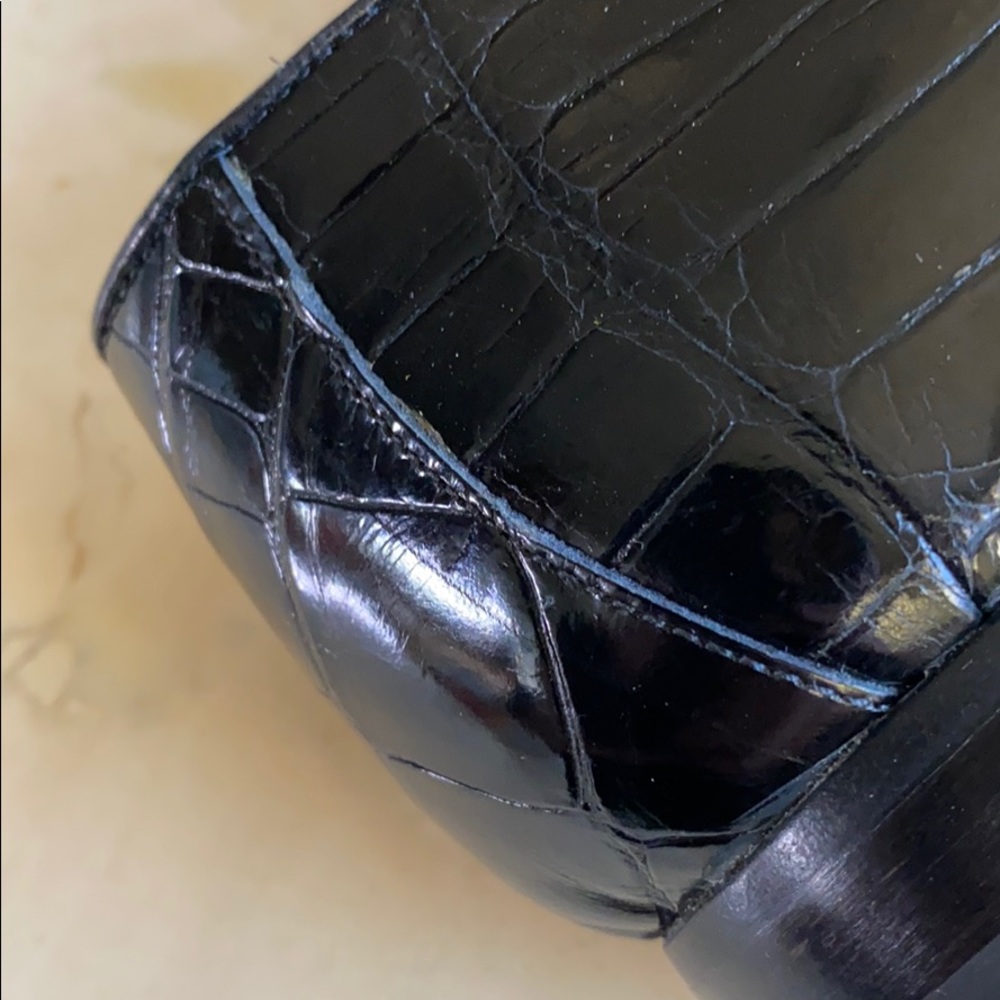 ESCADA black “cocodrillo” embossd leather loafers - Picture 10 of 13